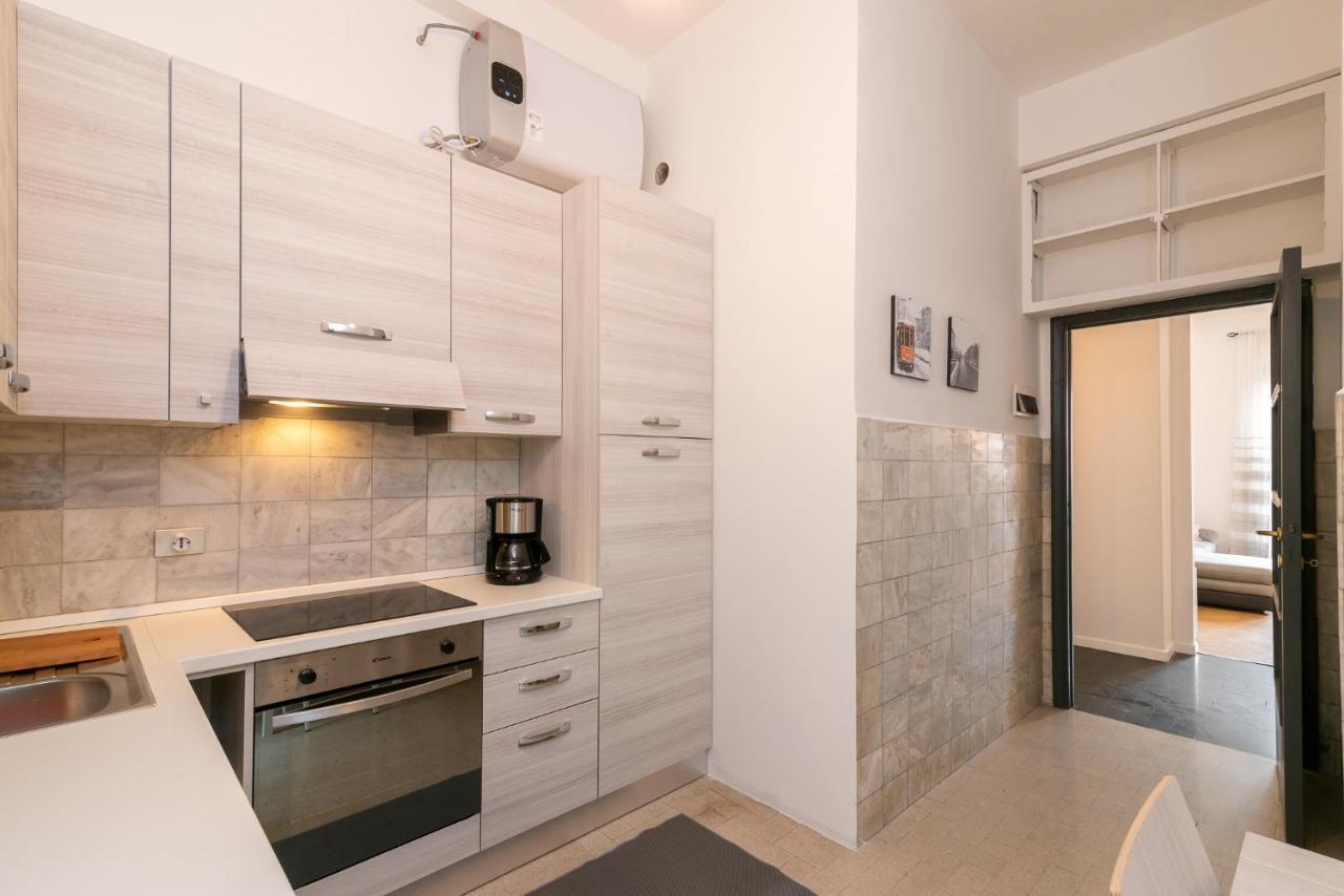 Vittoria 1 Apartment Milan Exterior photo